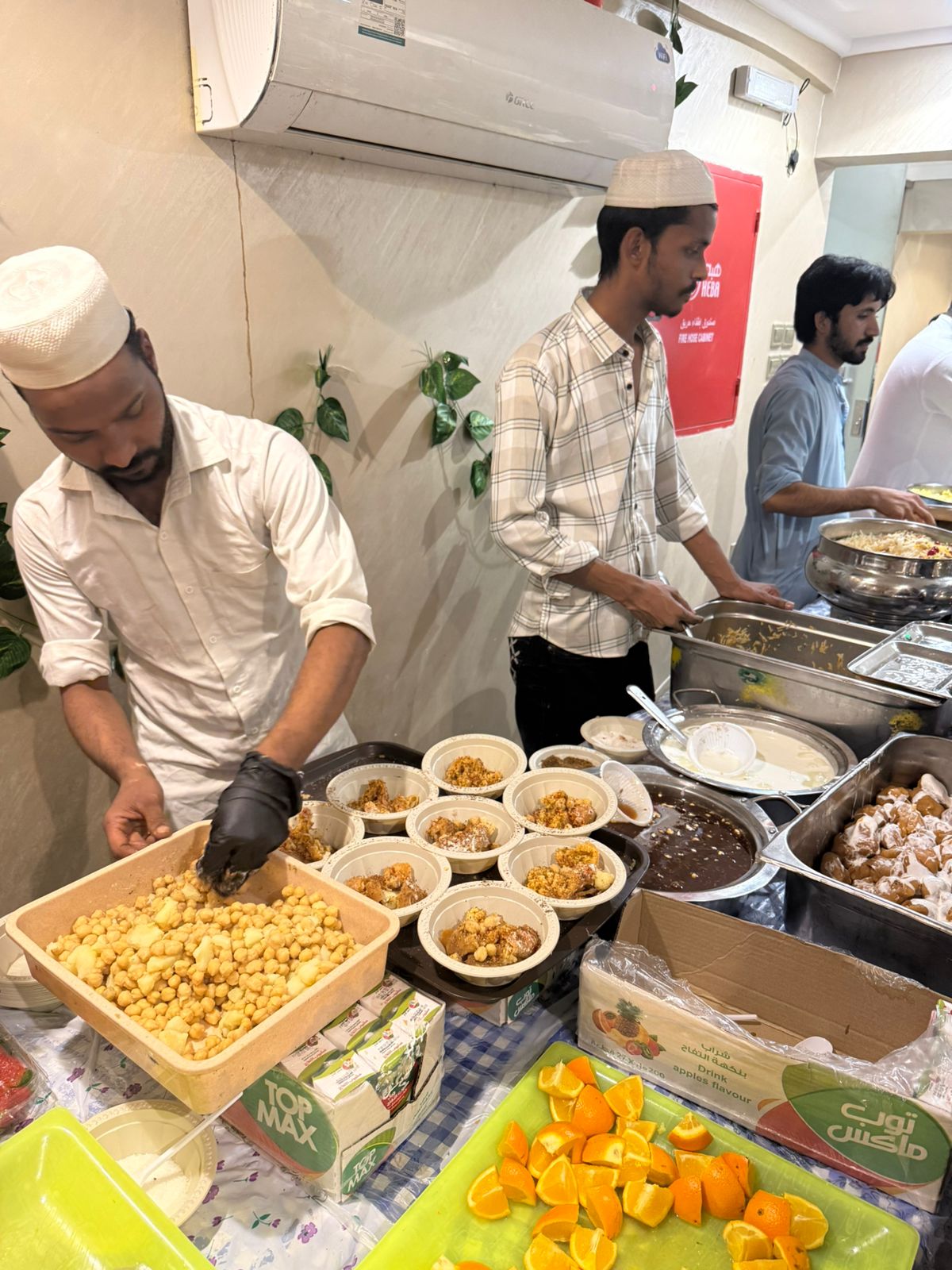 Umrah food and meal service photo 1